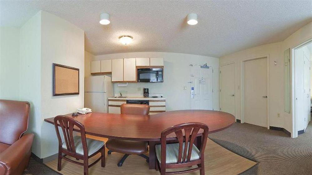 Sonesta Simply Suites Chicago Naperville Warrenville Buitenkant foto