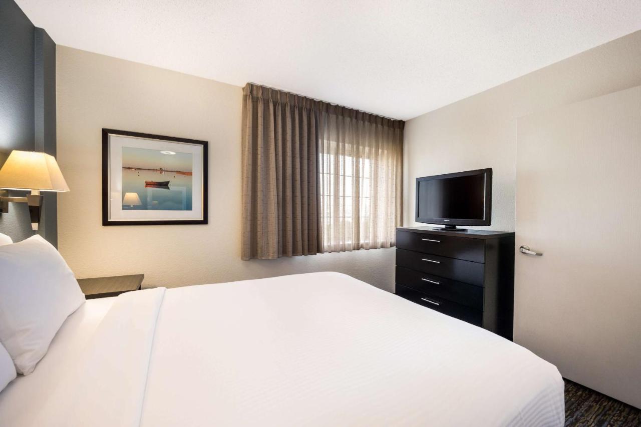Sonesta Simply Suites Chicago Naperville Warrenville Buitenkant foto