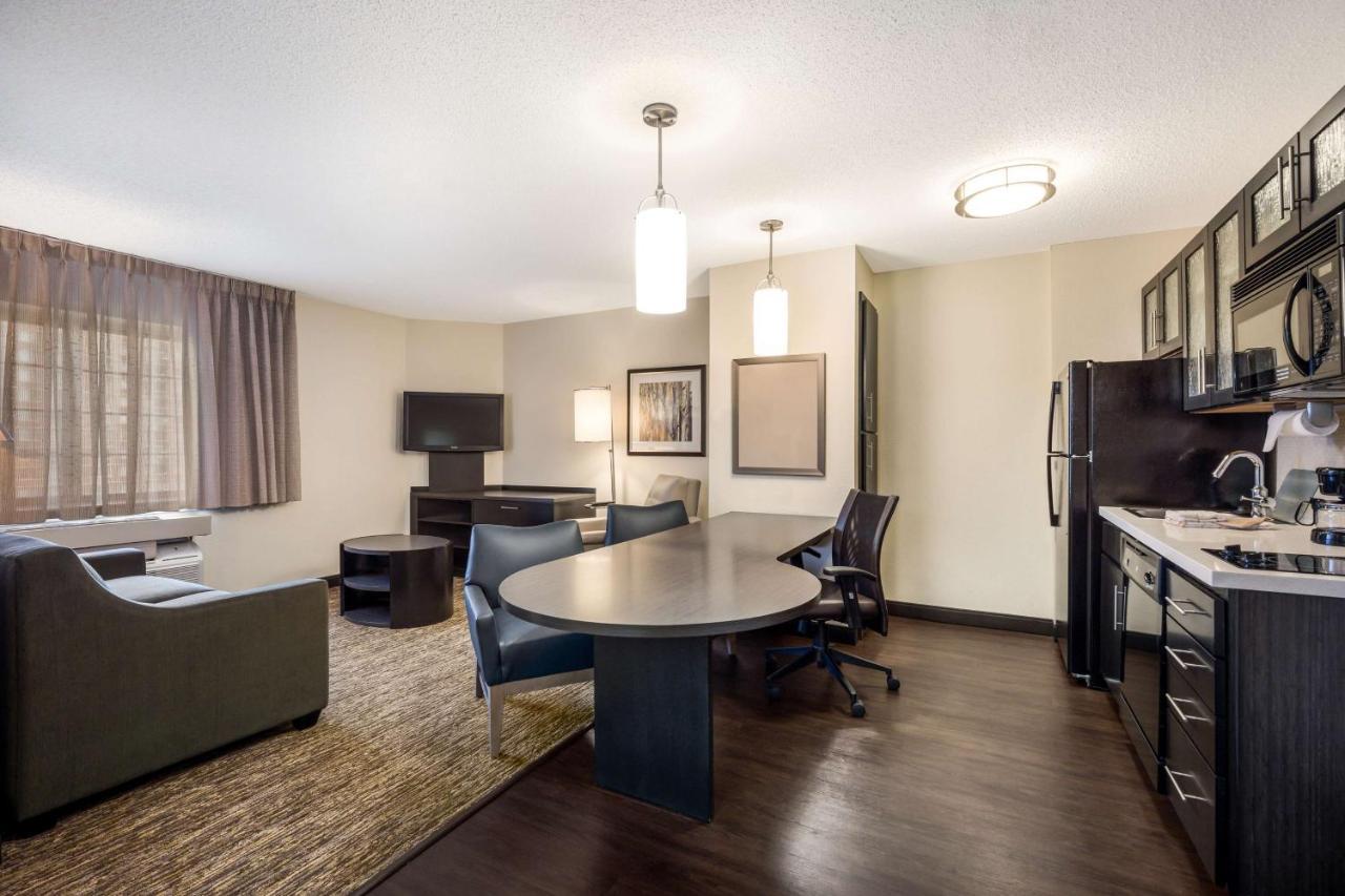 Sonesta Simply Suites Chicago Naperville Warrenville Buitenkant foto