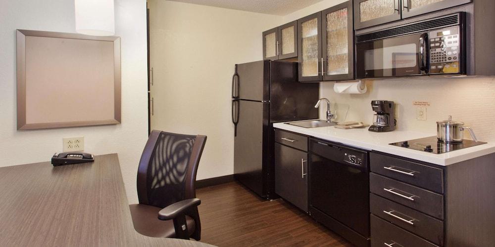 Sonesta Simply Suites Chicago Naperville Warrenville Buitenkant foto