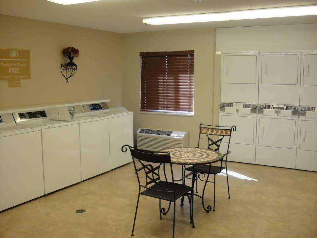 Sonesta Simply Suites Chicago Naperville Warrenville Buitenkant foto